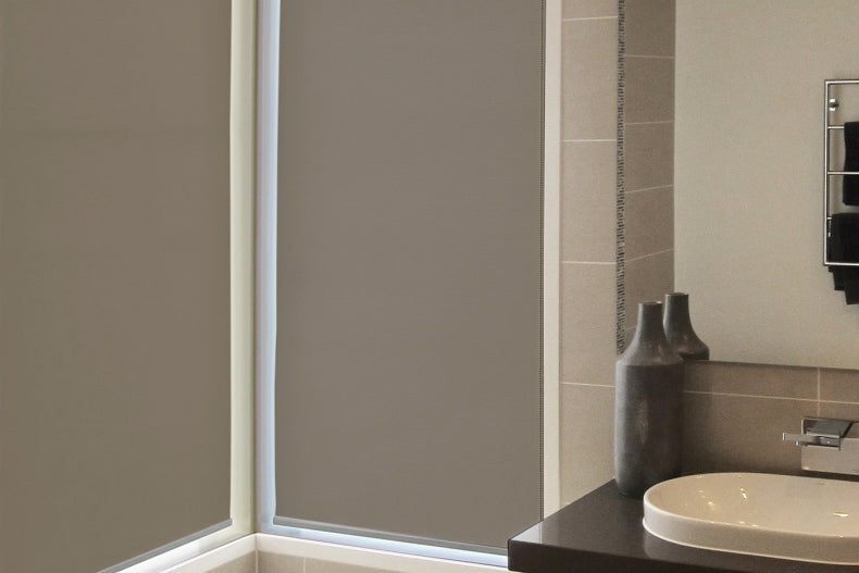 How to clean your blinds